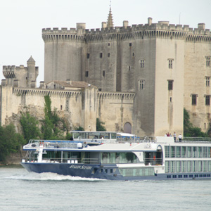 CRUCEROS FLUVIALES DE LUJO